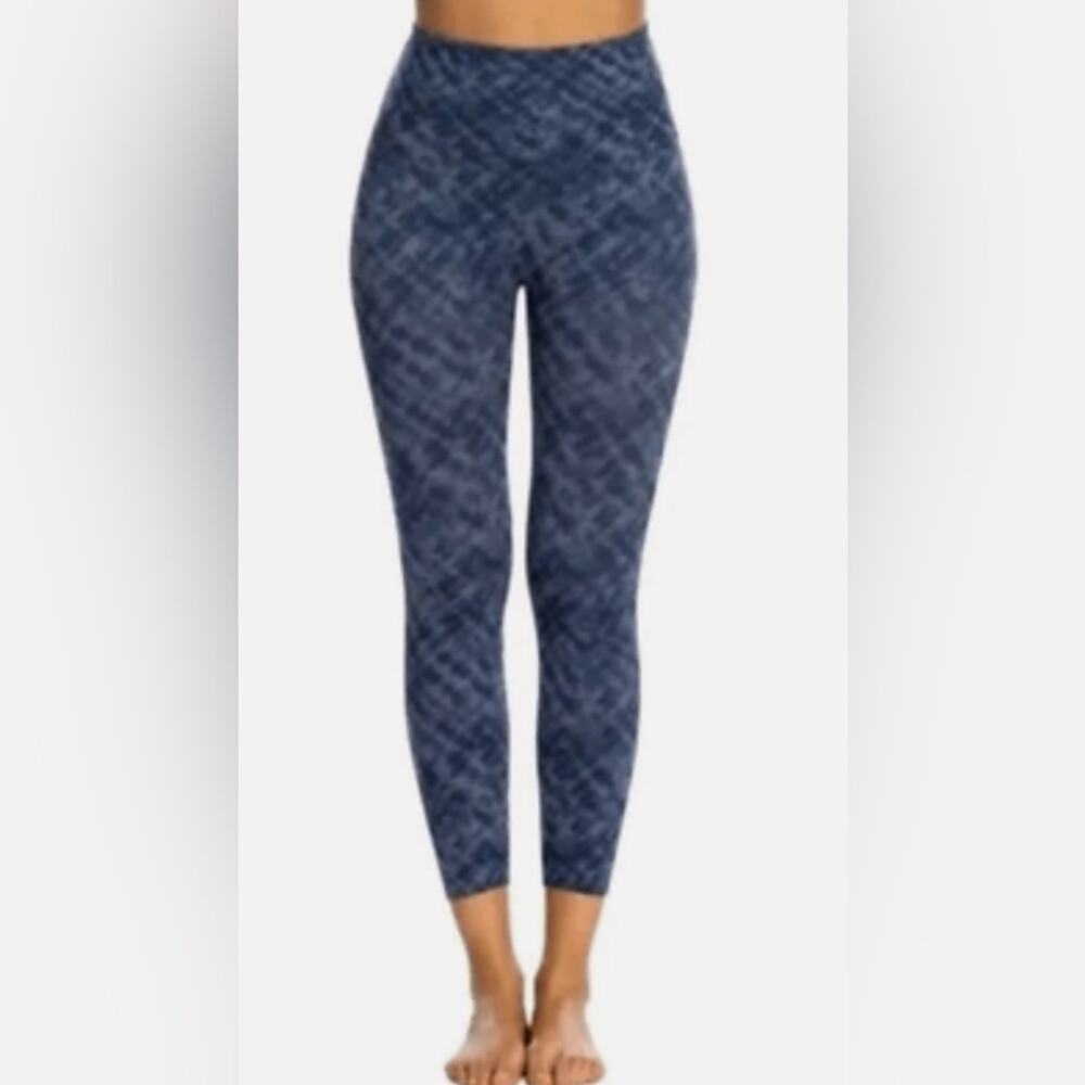 Spanx Look At Me Now Seamless Leggings Women’s Large Blue Tie Dye Shaping